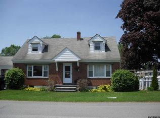 3001 Woodbridge Ave, Schenectady, NY 12306