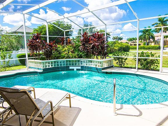 4th image of 2210 Cape Coral Pkwy W