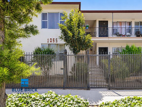 3rd image of 1055 N El Centro Ave APT 8