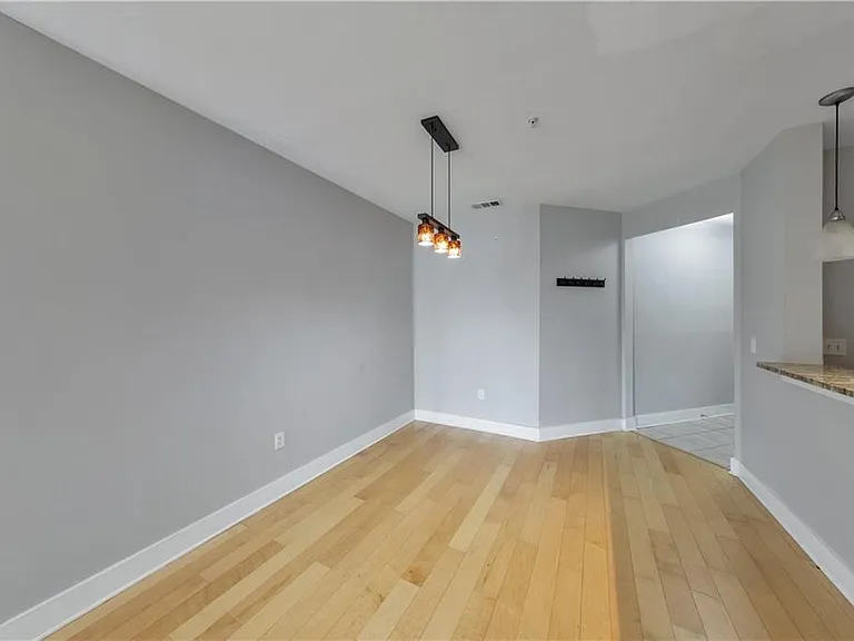 799 Hammond Dr #219 — Photo 15