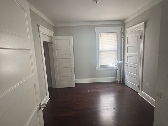 5th image of 131 Claremont Ave APT 1F
