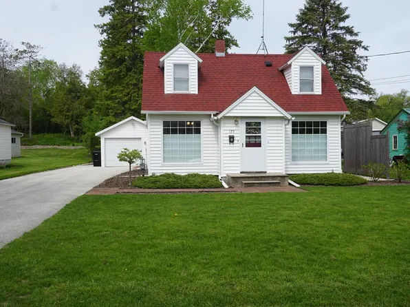 123 S Hudson Ave, Sturgeon Bay, WI 54235