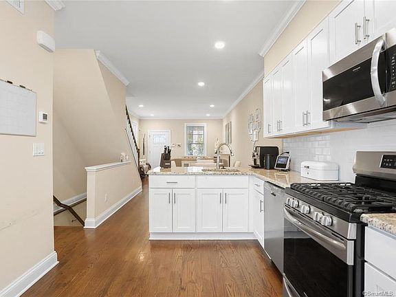 3rd image of 9 Hobbie St #A