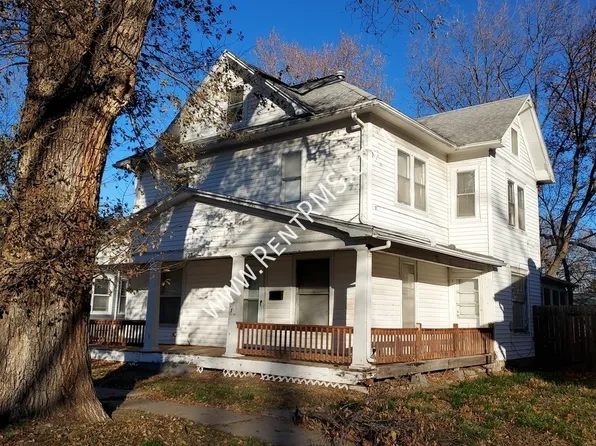 524 NE Freeman Ave, Topeka, KS 66616