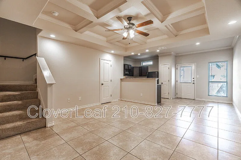3 bed, 2.5 bath, 1191 sqft, $1,350 — Photo 4