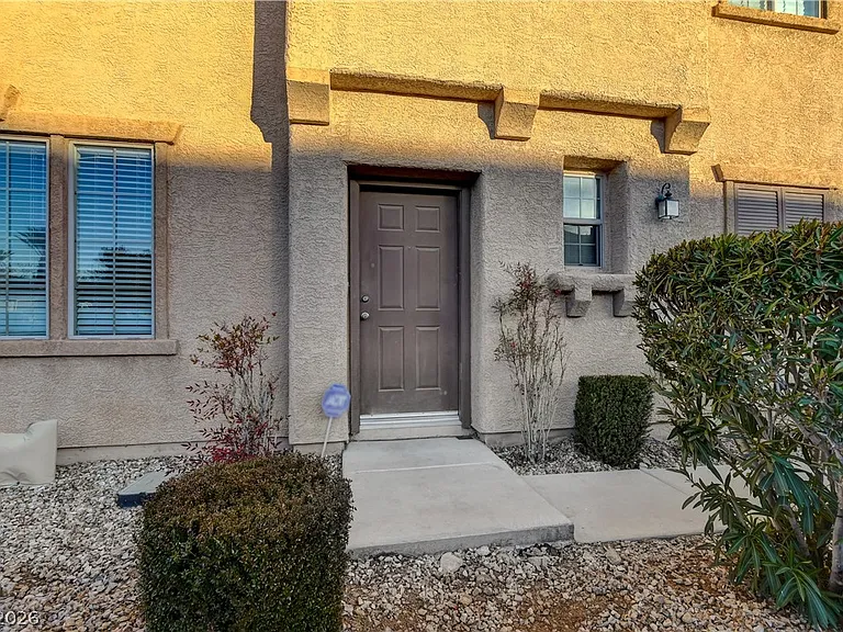 8964 Salvatore St — Photo 4