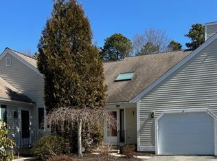 5 Longwood Rd, Mashpee, MA 02649