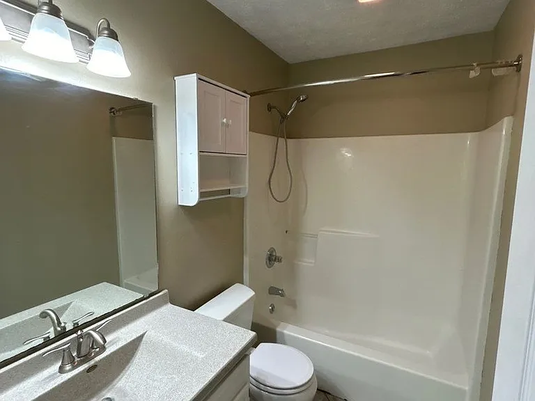 4122 Calder Dr — Photo 13