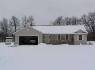 8674 Katelin Dr, Eaton Rapids, MI 48827