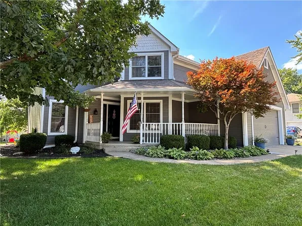2006 Buckingham St, Saint Joseph, MO 64506