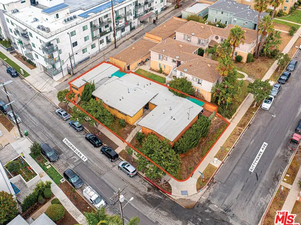 5503 Thornburn St, Los Angeles, CA 90045