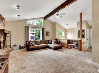 2101 Steeple Dr, Anchorage, AK 99516