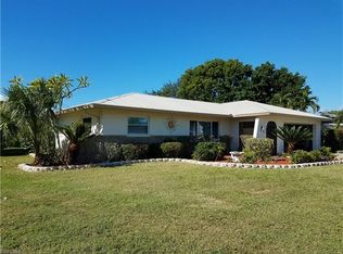 211 Redfish Rd, Fort Myers Beach, FL 33931