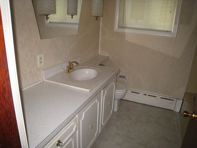 2nd image of 103 Campion Ave