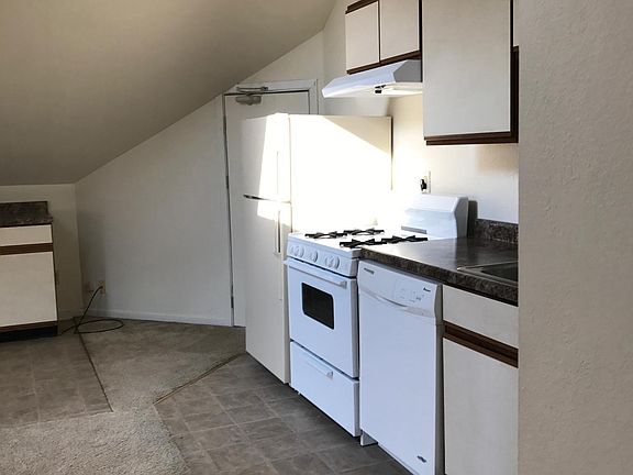 4th image of 1157 Hague Ave APT 3