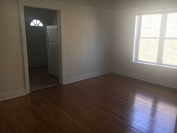 2nd image of 5027 W Washington Blvd APT 2