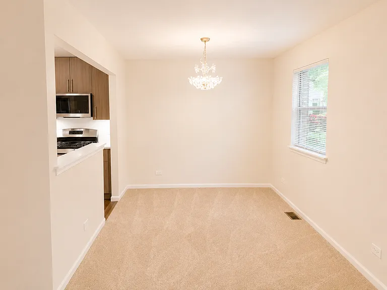 2400 Mallow Ct #Z1 — Photo 8