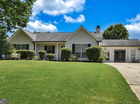 140 Greenleaf Dr, Hampton, GA 30228