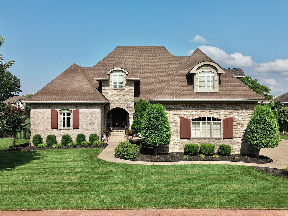 1st image of 916 John Armfield Ct