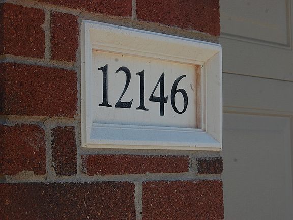 2nd image of 12146 Carriage Oak Cir