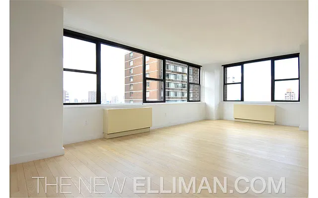 Rented by Douglas Elliman | media 33