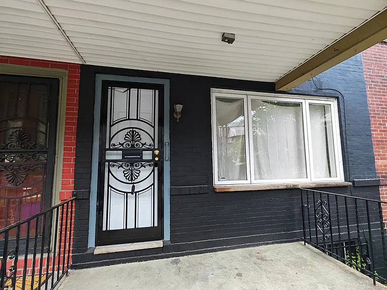 2710 S Fairhill St — Photo 1