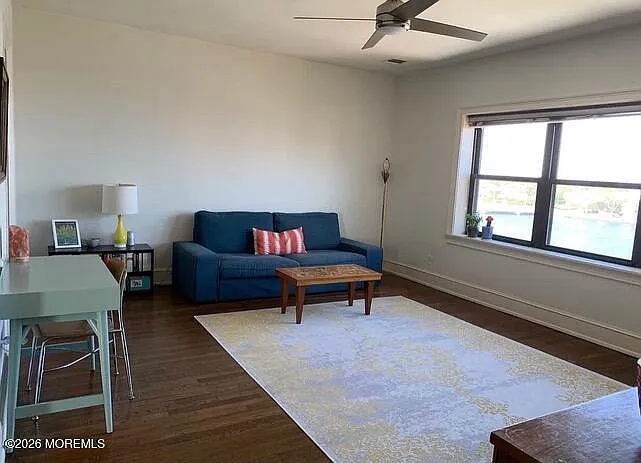 1700 Webb St #5B — Photo 10