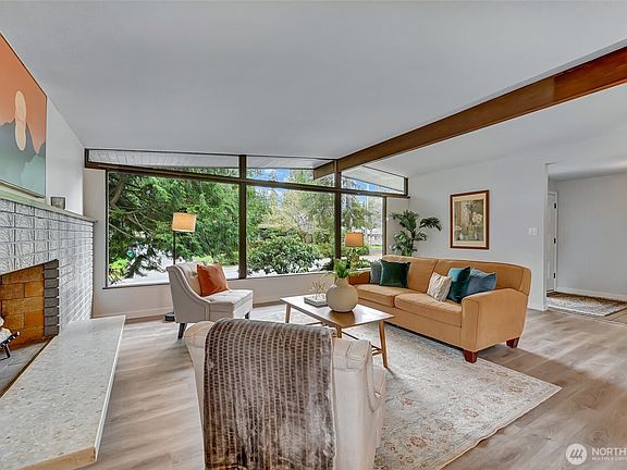 4th image of 7310 130th Avenue NE #A