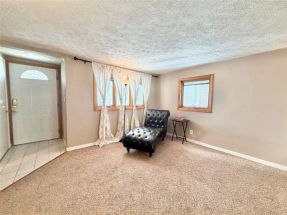 5th image of 4289 Glen Lytle Rd