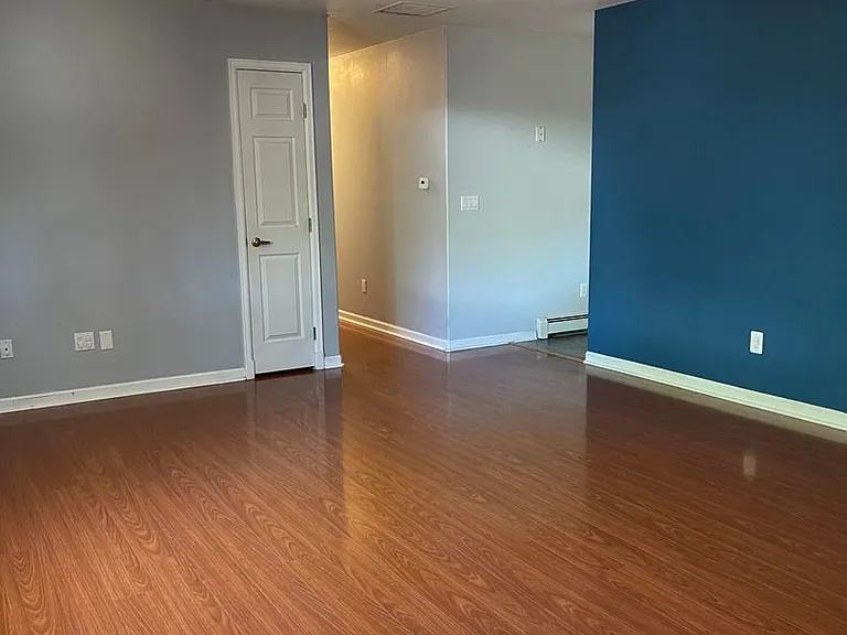 827 Beech Ave — Photo 4
