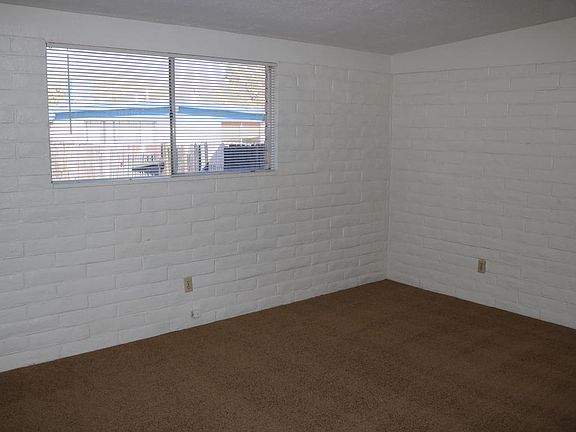 3rd image of 3143 E Blacklidge Dr #7