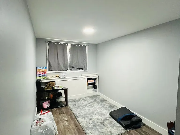 101 Winnie St — Photo 6