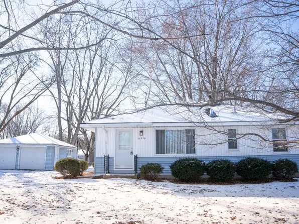 11712 Norway St NW, Coon Rapids, MN 55448