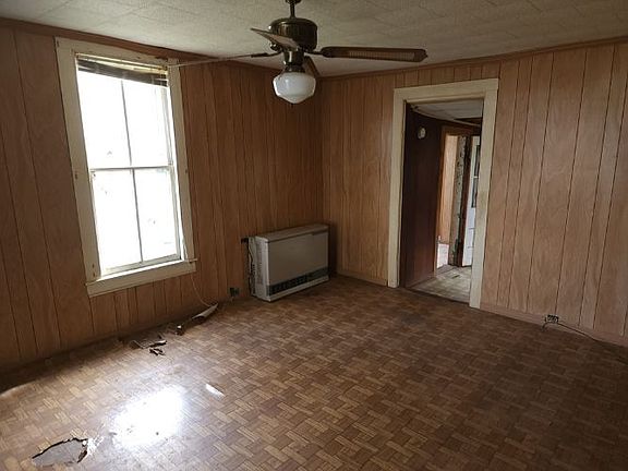 4th image of 1444 Stockton Ave