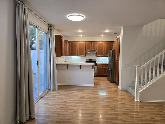 3rd image of 1517 Laurel Grove Dr Unit 3