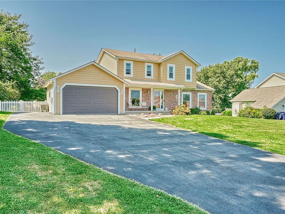 1st image of 260 Haskins Ln N