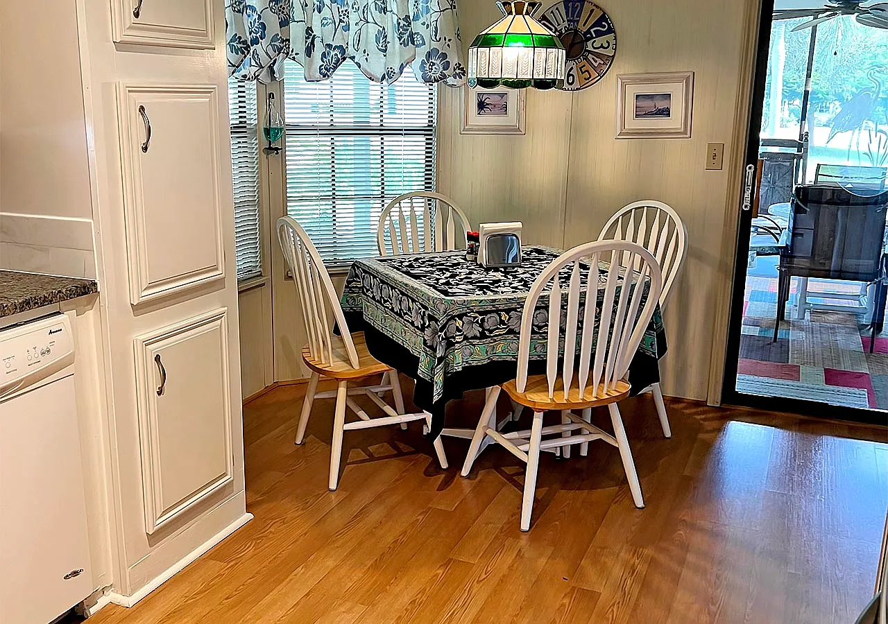 2 bed, 1248 sqft, $2,200 — Photo 4