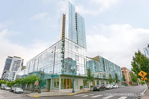 1275 NW 10th Ave Photo 1