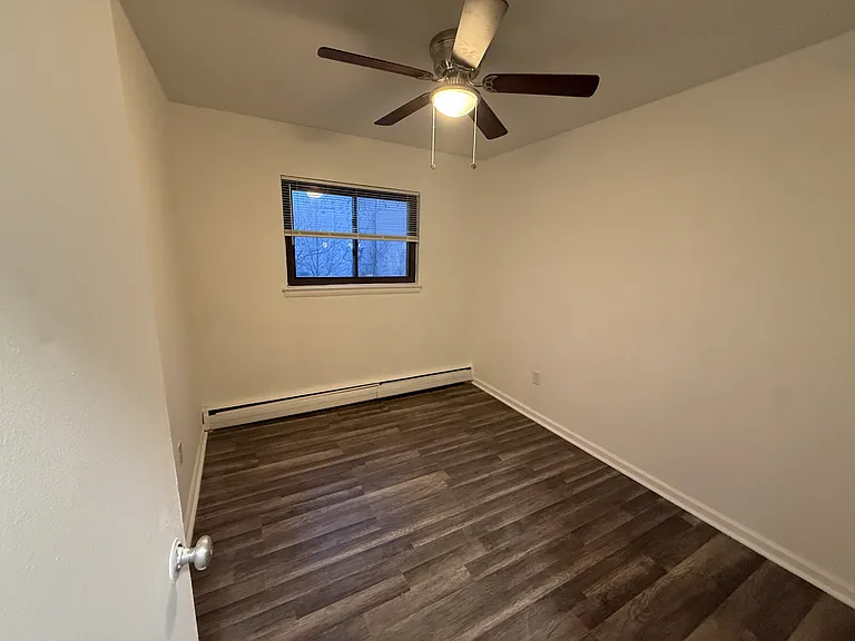 4701 Benning Rd SE — Photo 16