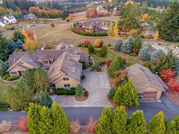 2nd image of 24680 SW Grandvista Dr