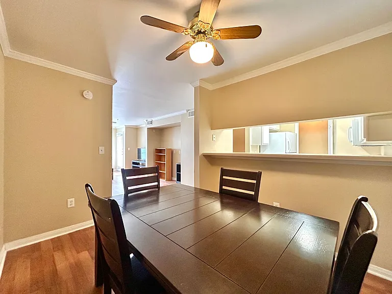 501 W 26th St #214 — Photo 6
