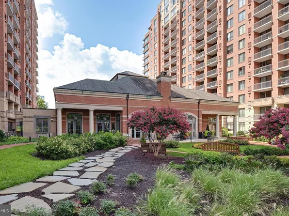 11710 Old Georgetown Rd APT 1404, Rockville, MD 20852