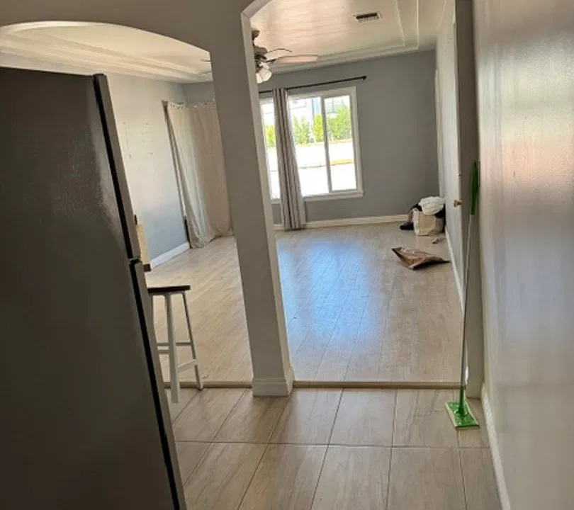 816-820 N Poinsettia Pl