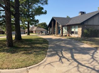 11613 Footmans Ct, Yukon, OK 73099