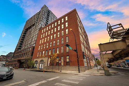 1101 W Lake St #3C Photo 1