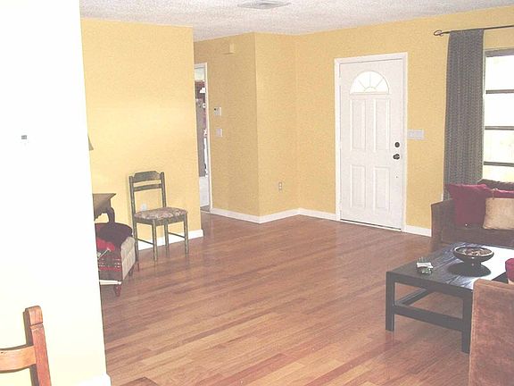 4th image of 3931 Calliandra Dr