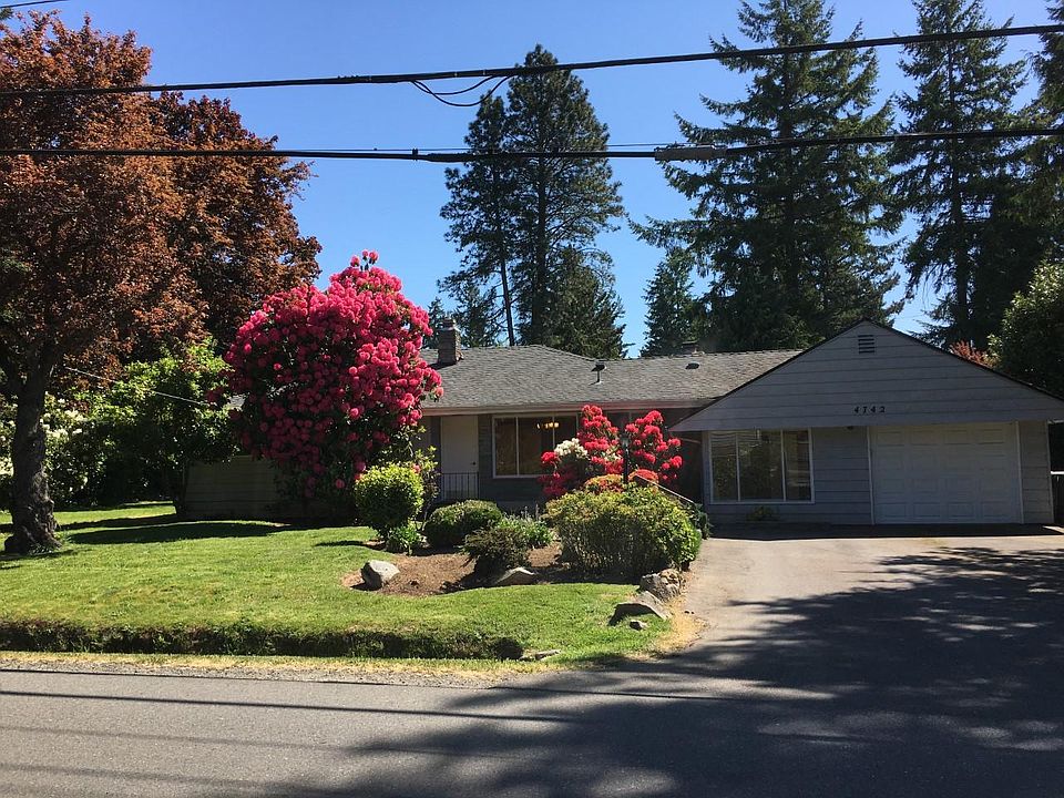 1st image of 4742 90th Ave SE