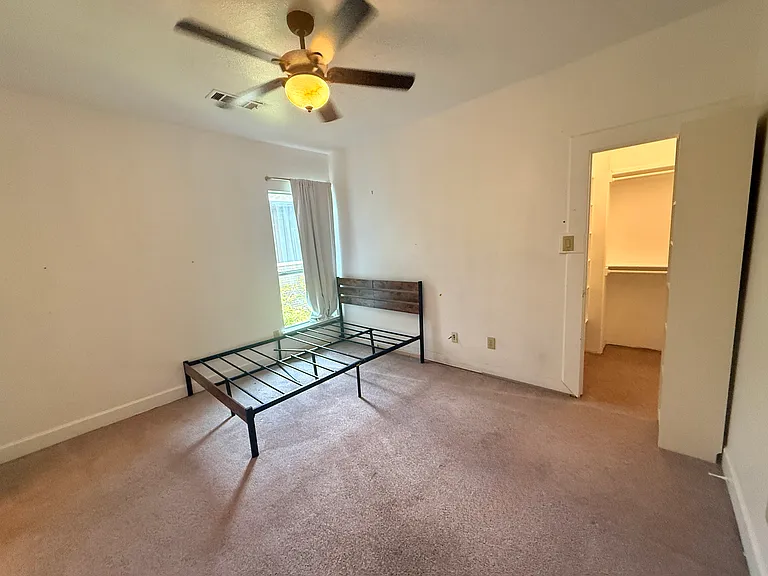 5235 Willis Ave — Photo 12