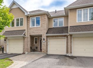 181 Manorwood Cres, Ottawa, ON K1T0L5