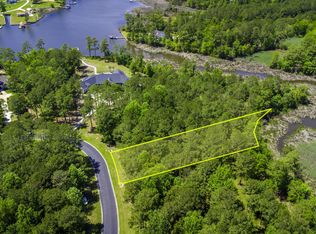 272 Southern Plantation Dr S, Oriental, NC 28571